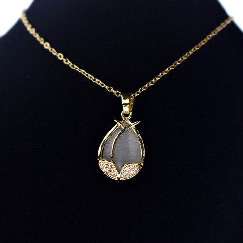 Collana con ciondolo fiore - , in